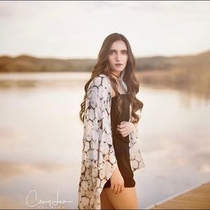 Meet your Posher, Carli